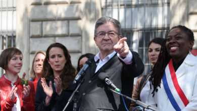 Mélenchon apremia a la izquierda francesa a cerrar un acuerdo para las legislativas