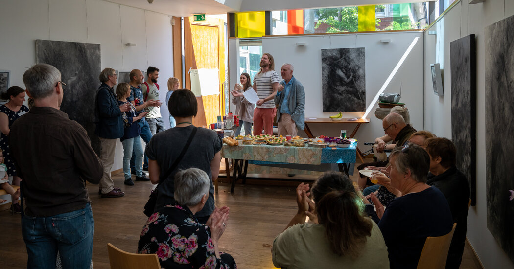 Mientras el Reino Unido ofrece casas a los ucranianos, el proceso va a la zaga de la buena voluntad