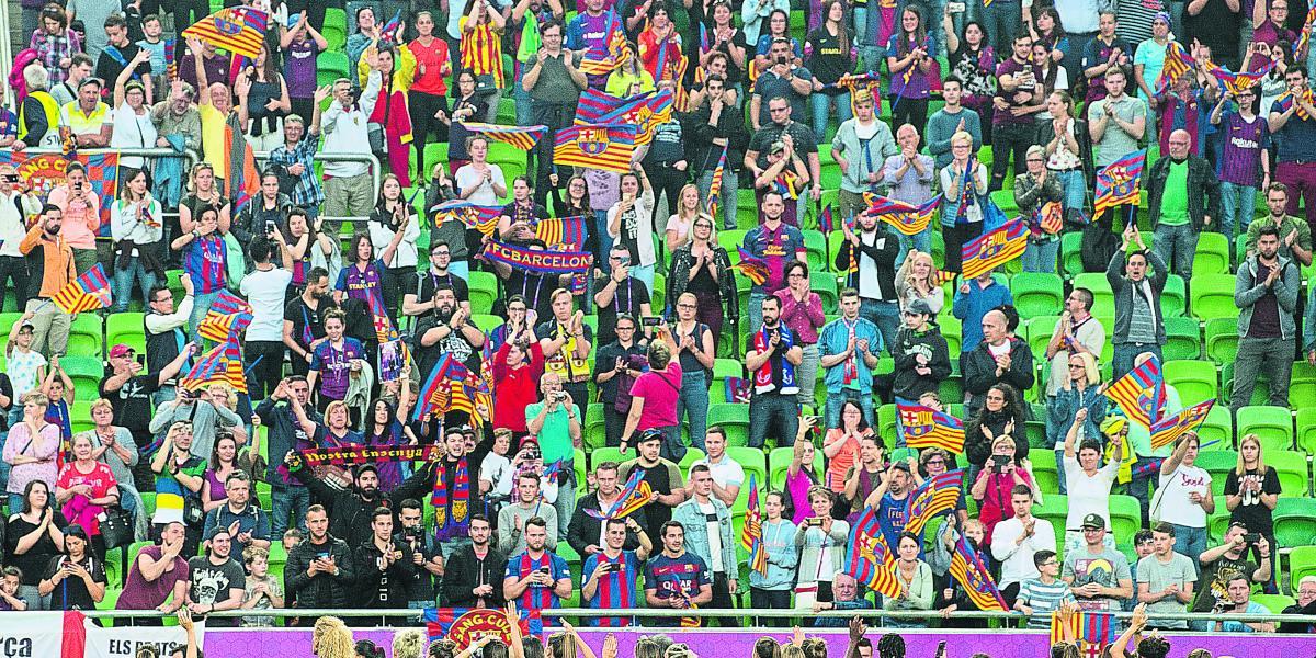 Movilización histórica del Barça en Turín, con Laporta al frente