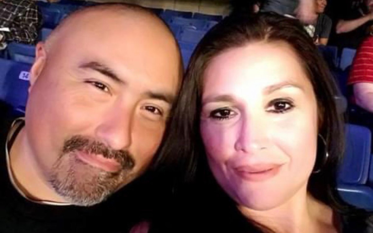 Muere de infarto esposo de maestra asesinada en tiroteo en Uvalde, Texas