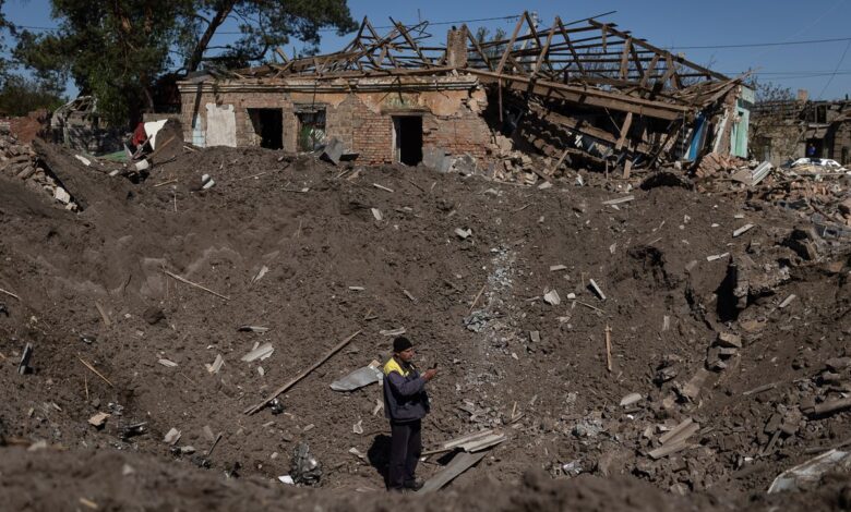 “Ni Dios sabe por qué nos bombardean”