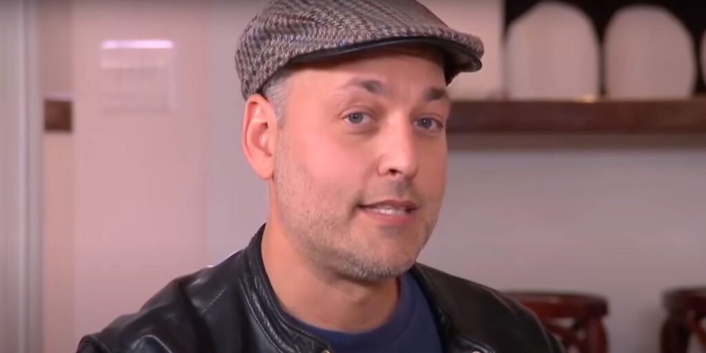 Norman Korpi se burla del 30 aniversario del mundo real en Instagram