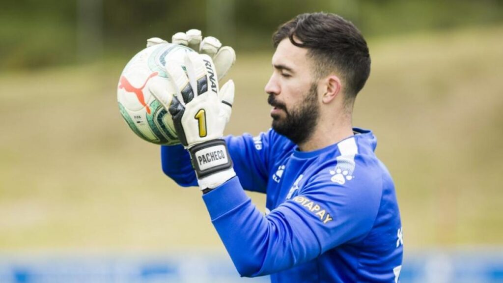 Pacheco, con muchas opciones de salir este verano