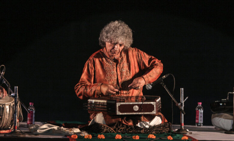 Pandit Shiv Kumar Sharma, maestro de Santoor, muere a los 84 años