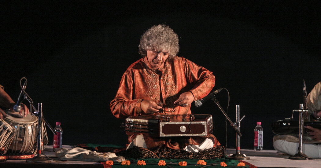 Pandit Shiv Kumar Sharma, maestro de Santoor, muere a los 84 años