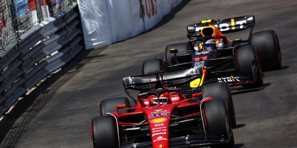 Pérez lidera y la lucha por la pole está que arde