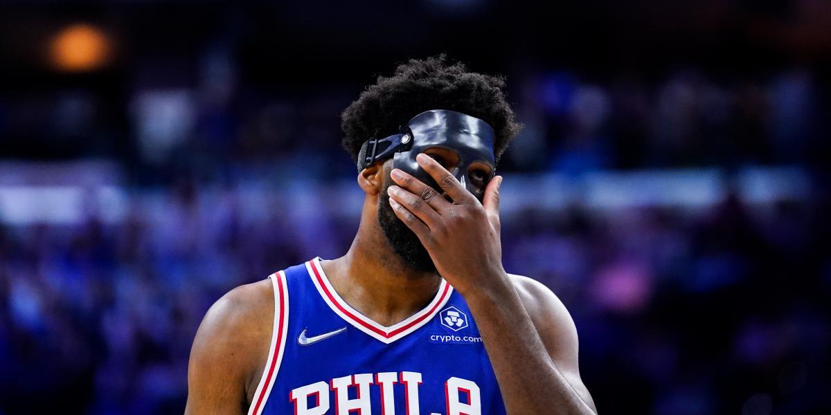 Philadelphia se inventa un "MVP" para Embiid
