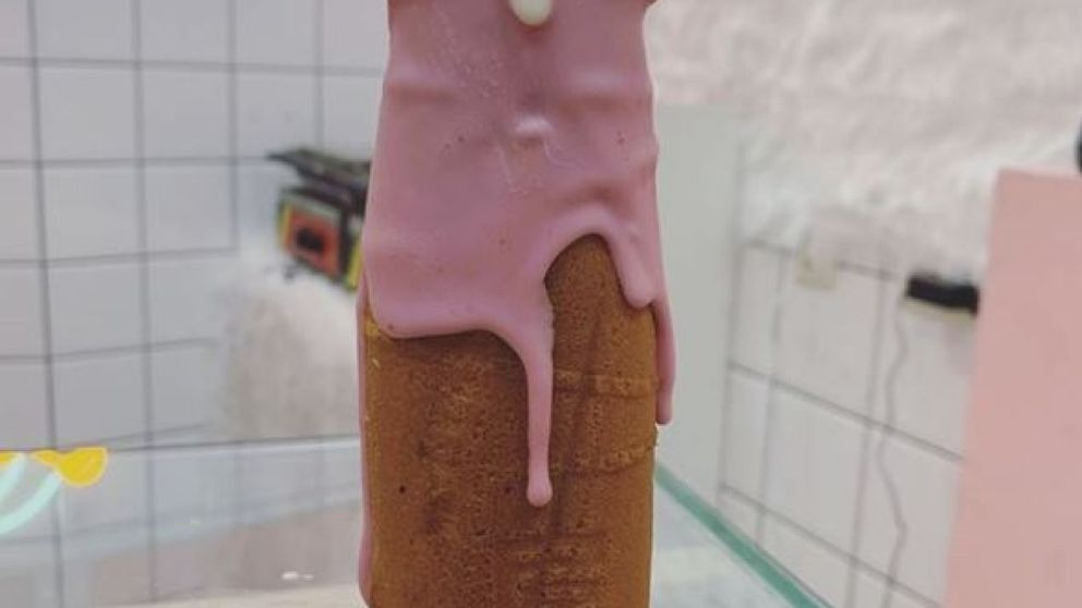 Pollofre, los gofres con forma de pene que causan furor en Chueca