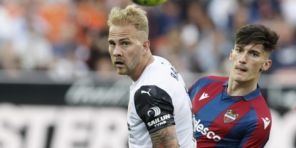 Puede batir una marca negativa de 35 años