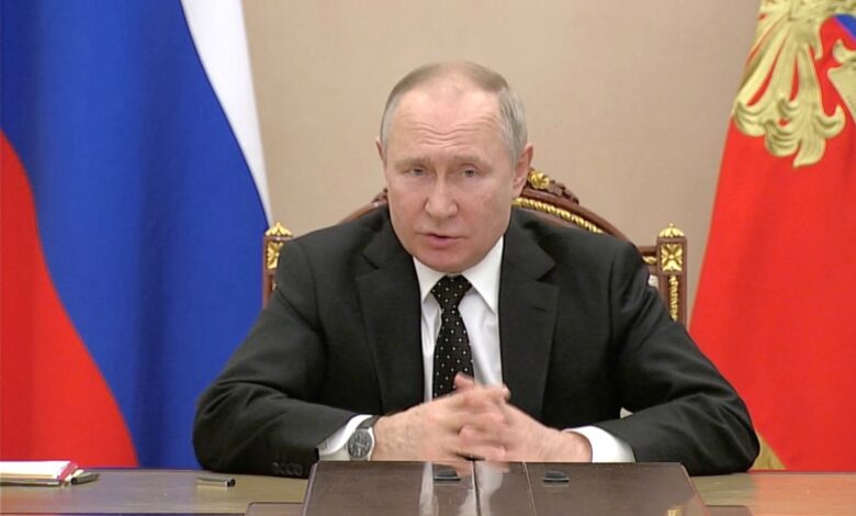 Putin 'intenta tergiversar la historia' para justificar su 'brutal' guerra contra Ucrania: Blinken