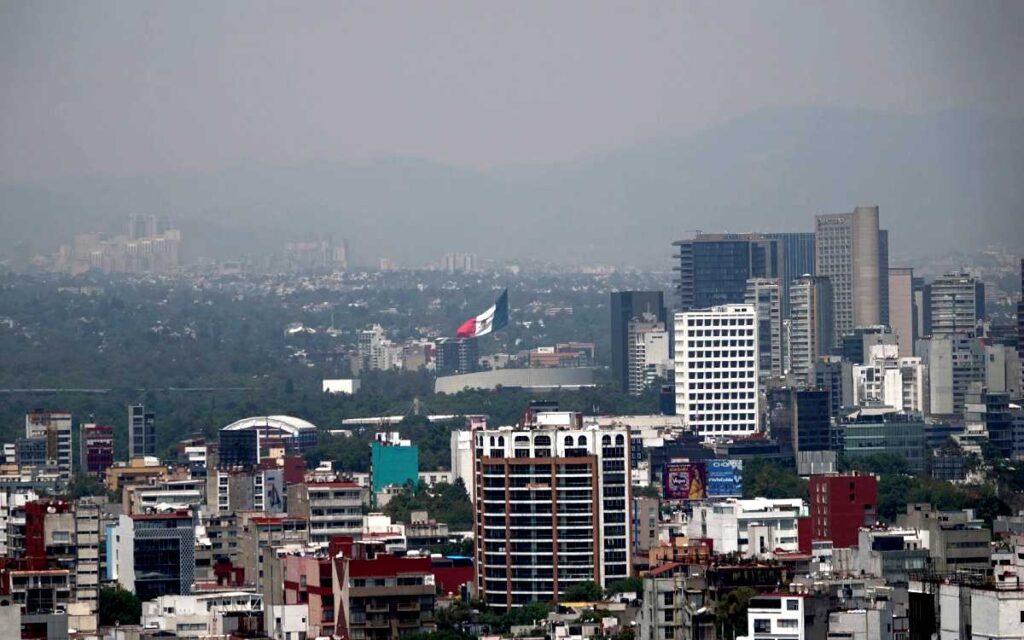 Reactivan contingencia: riesgo ‘muy alto’ para la salud por calidad del aire