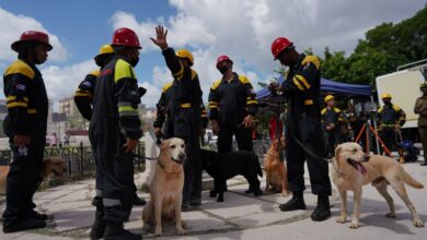 Rescatistas esperan encontrar sobrevivientes tras explosión en Hotel Saratoga