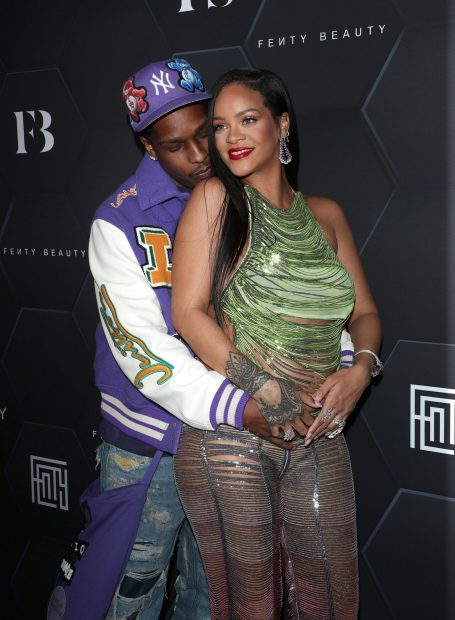 Rihanna y Asap Rocky posando / Gtres