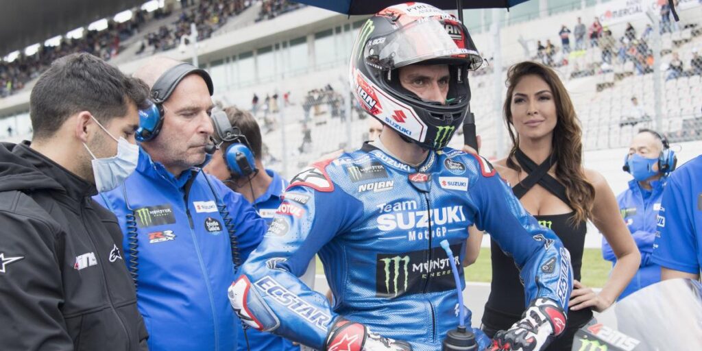 Rins reconoce que lloró al conocer la retirada de Suzuki: "Fue un shock"