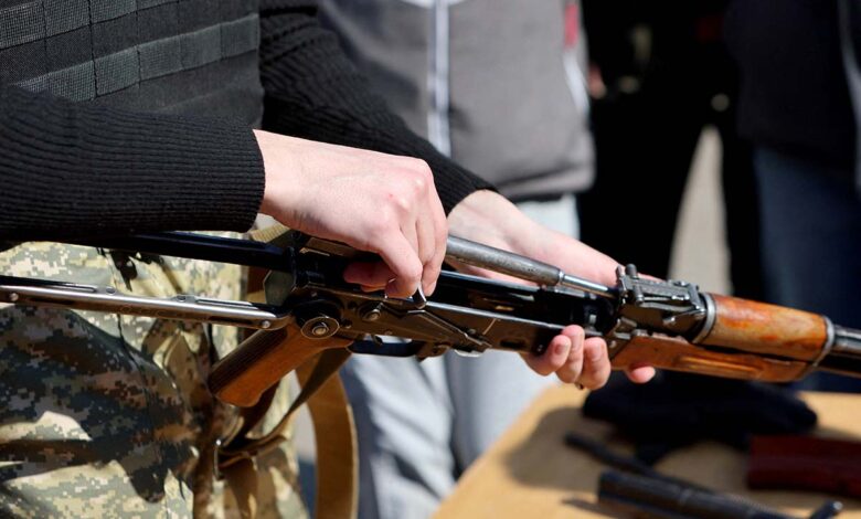 SRE publica documentos de la demanda contra fabricantes de armas en EU