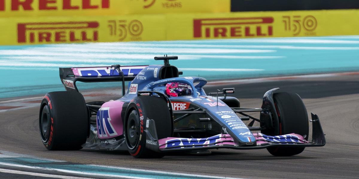 Sainz molestó a Alonso: "Es casi inaceptable"