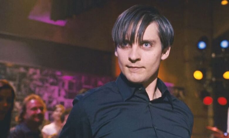 Sam Raimi defiende la escalofriante escena de baile de Maguire de Spider-Man 3