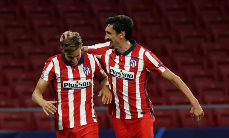 Savic y Llorente se pronuncian sobre el 'no pasillo' del Atlético al Madrid