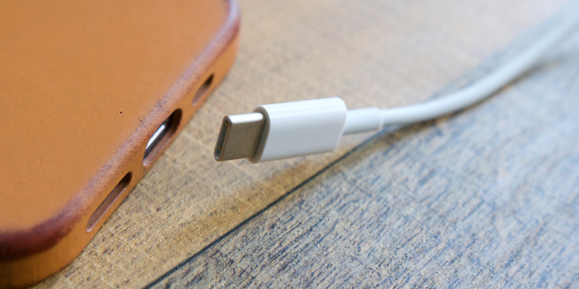 Seguro que parece que el iPhone 15 tendrá un puerto USB-C