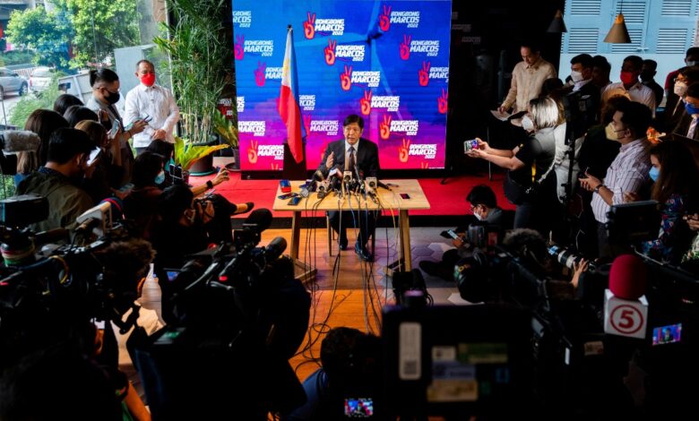 Solo tres periodistas presentes en la primera rueda de prensa del presidente de Filipinas