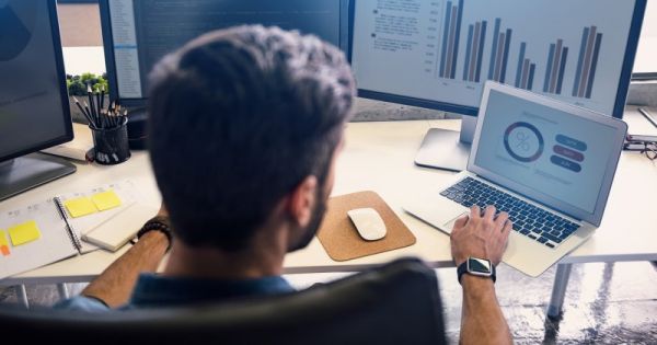 Son el mejor sector para trabajar, tienen salarios de $100.000 y aumentos del 85%: cómo anotarse