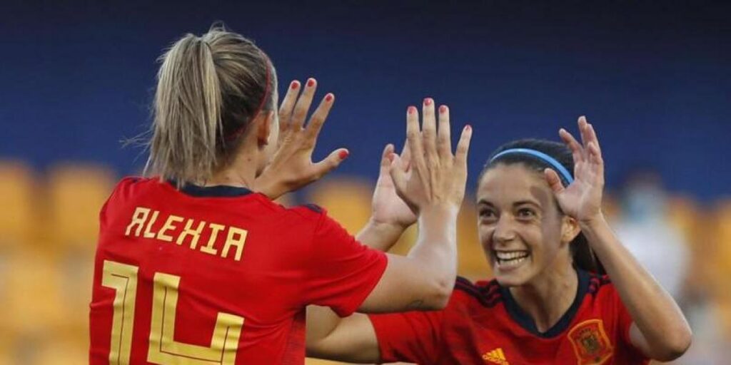 TikTok lanza una iniciativa viral para apoyar el fútbol femenino