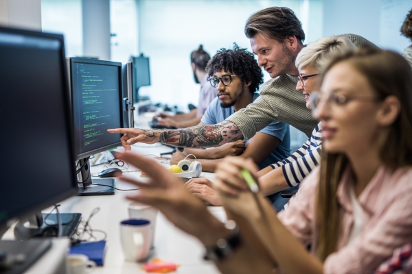 Valence recauda $ 25 millones para rastrear el desempeño del equipo con revisiones continuas