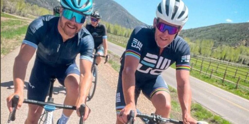 Valtteri Bottas y Lance Armstrong, unidos por el ciclismo