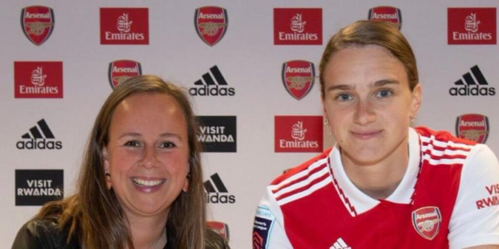 Vivianne Miedema renueva con el Arsenal y no jugará en el Barça