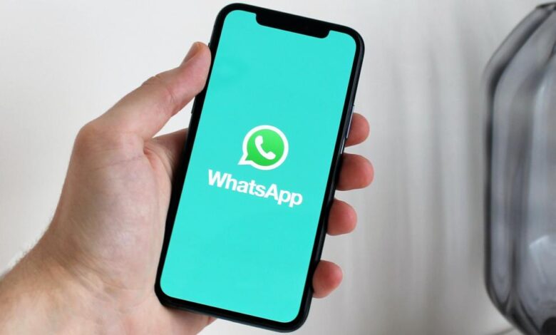 WhatsApp desarrolla una función para abrir la app en dos móviles a la vez