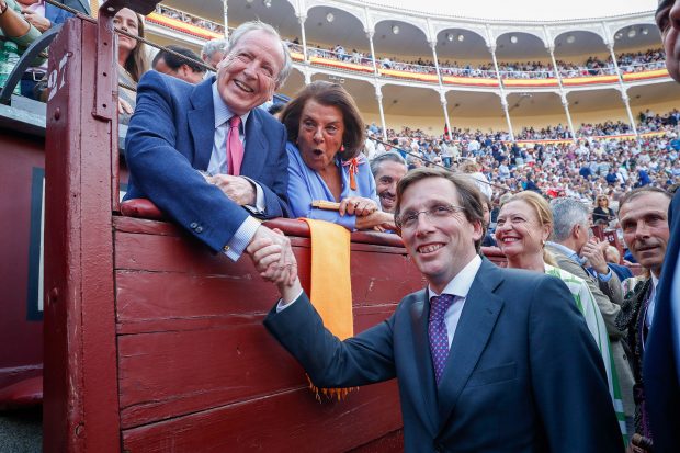 José Luis Martínez-Almeida en Las Ventas / Gtres