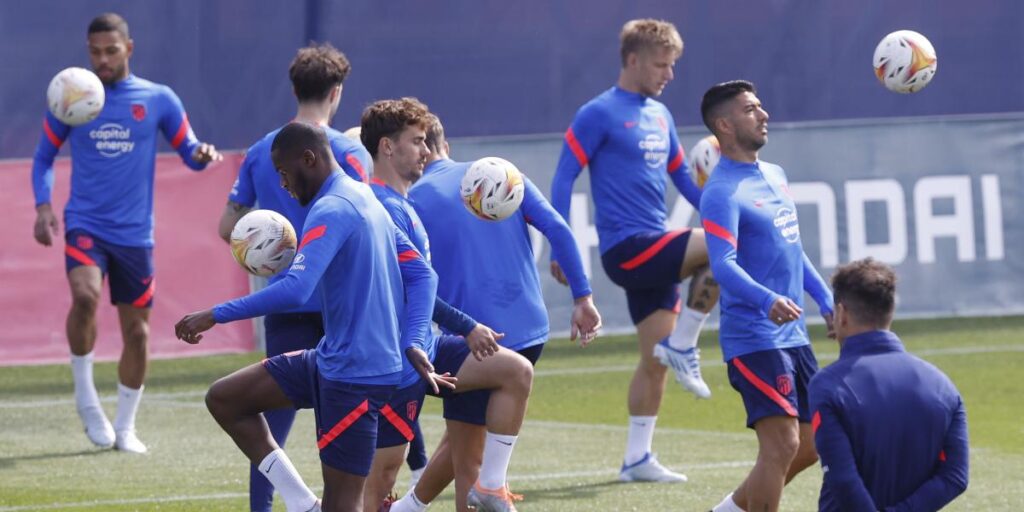 "El Atlético del año que viene quizás tenga que ir más por el equipo que por estrellas"