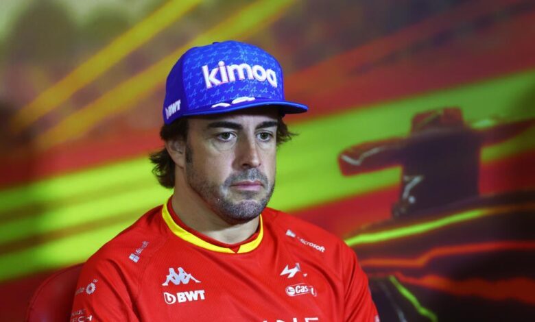 "Seríamos muy tontos si no consideráramos renovar a Alonso"