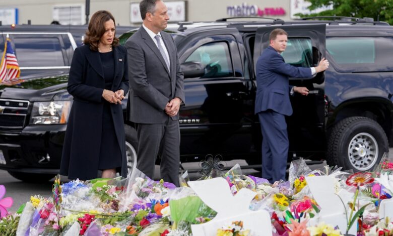 '¡Es suficiente!': Kamala Harris pide prohibir armas de asalto