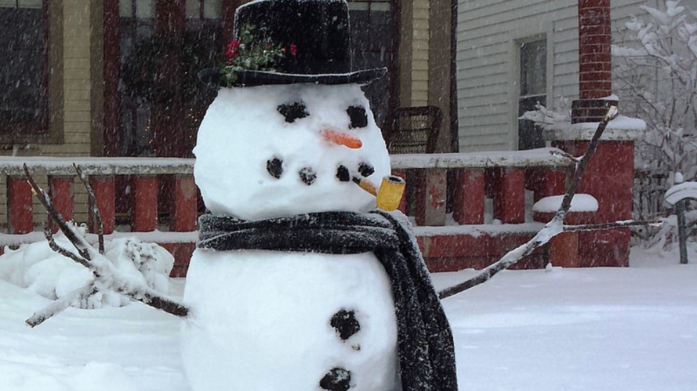 ¿Cuál es el origen del muñeco de nieve de la Navidad?