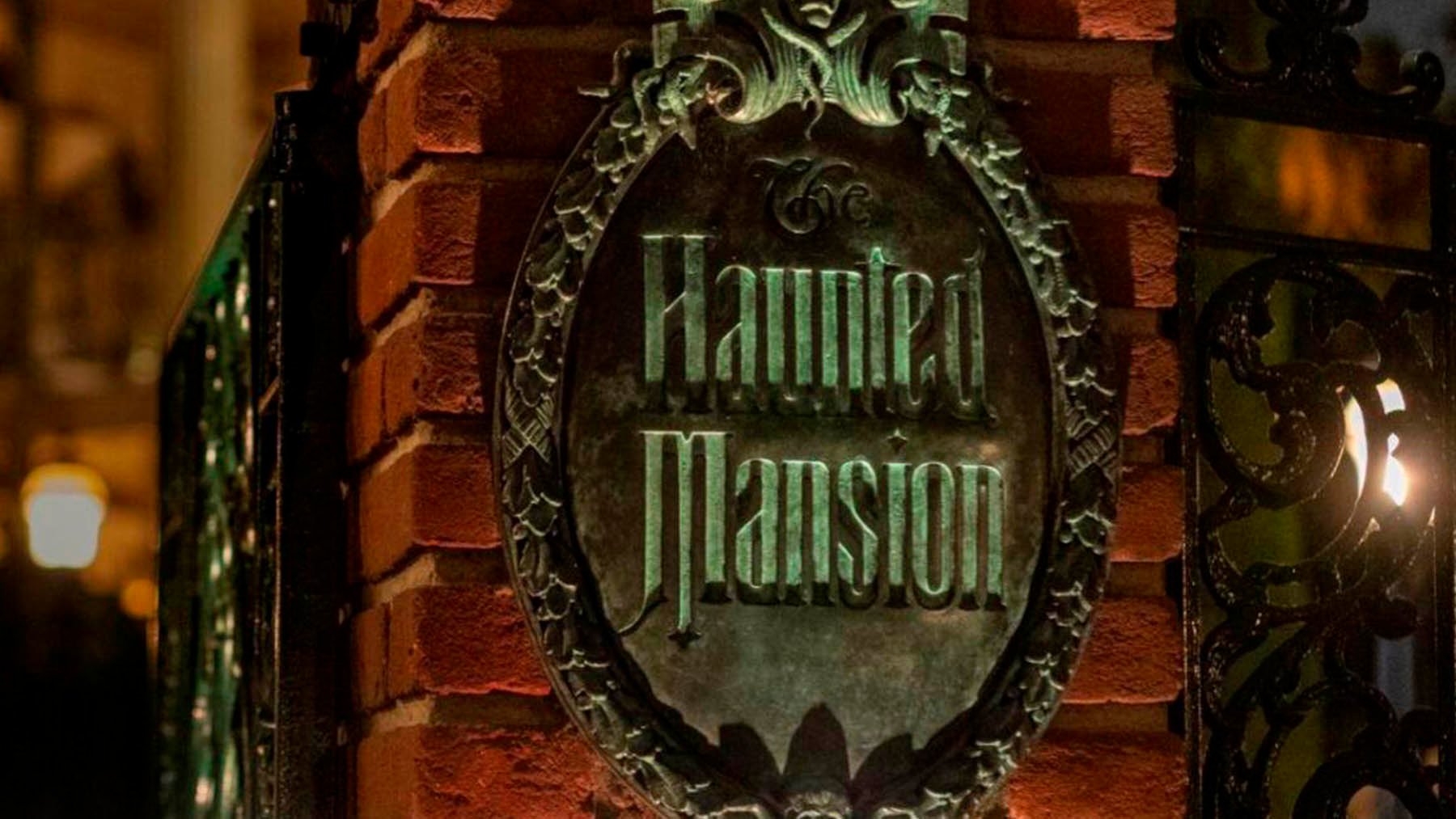 ‘La mansión encantada’: Los detalles que conocemos de la última atracción de Disney que se convertirá en película.