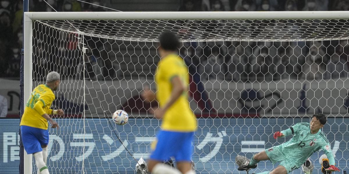 0-1: Neymar da a Brasil una sufrida victoria ante Japón