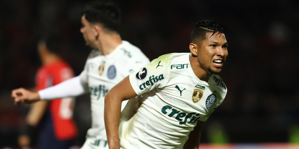 0-3: Palmeiras golea y Rony iguala su figura goleadora a las de Pelé y Zico