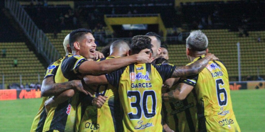 1-1: Santos sustrae empate sobre el final tras estar en desventaja con un autogol