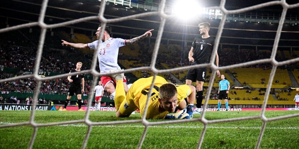 1-2: Dinamarca gana en Viena y lidera en solitario el Grupo 1