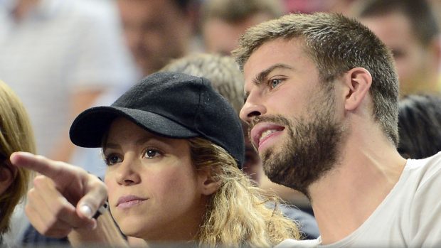 Gerard Piqué y Shakira viendo un partido / Gtres