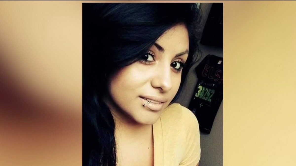 Policía de San Diego balea a mujer en East Village en 2020