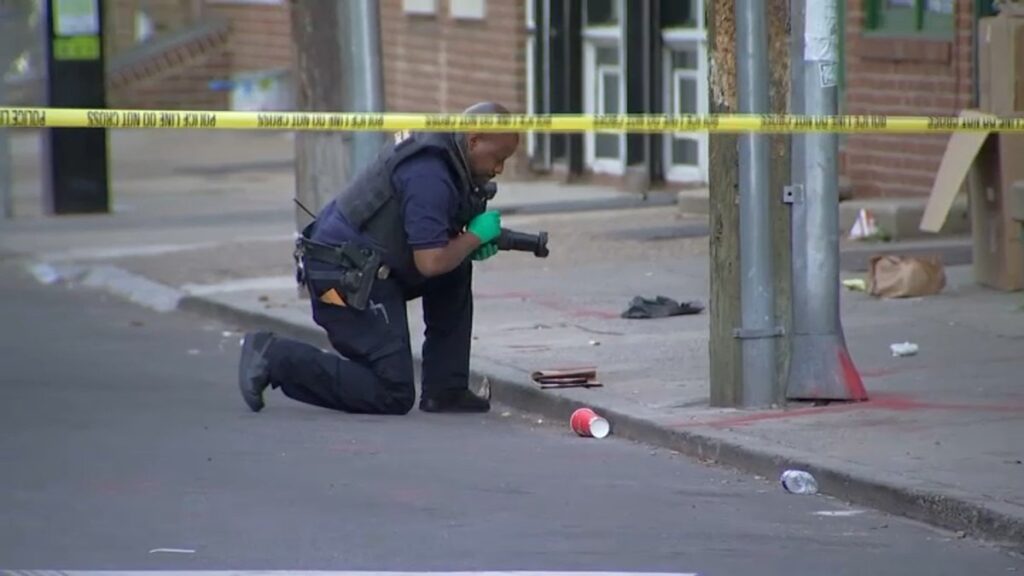 pleito físico entre dos de los muertos inició el caos en Philadelphia