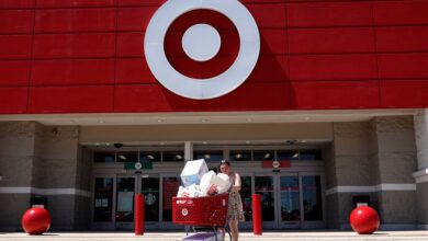 Target disminuye precios y recorta pedidos por exceso de inventario