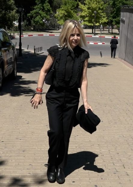 Eugenia Martínez de Irujo de riguroso negro / Gtres