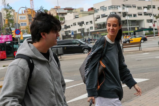 Victoria Federica y Jorge Bárcenas en actitud cariñosa / Gtres