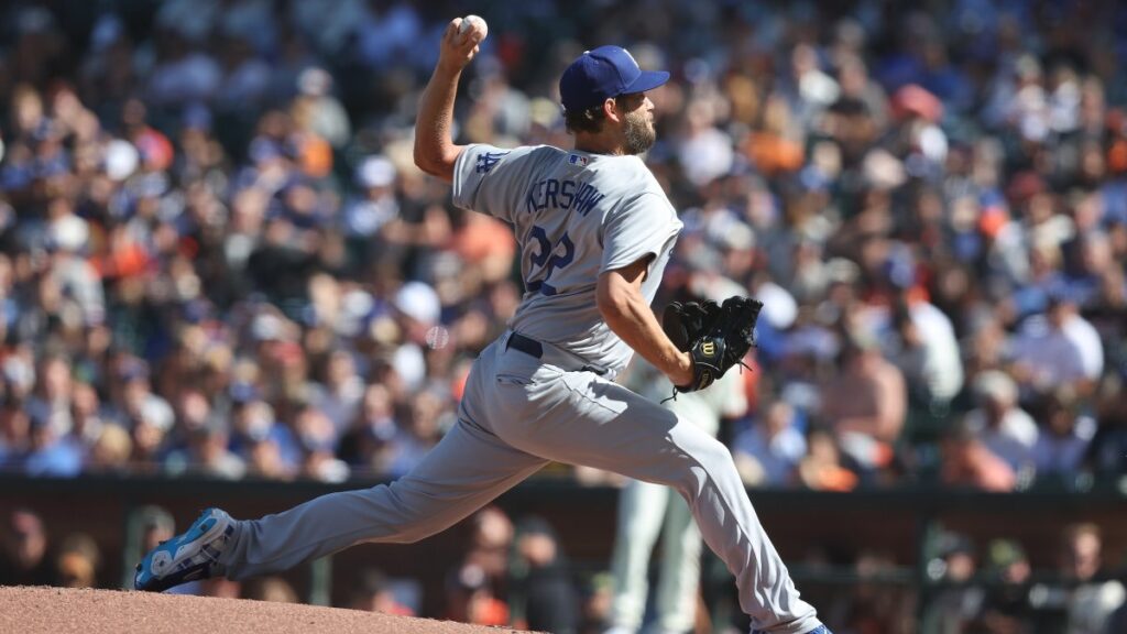 Gigantes barren la serie contra los Dodgers