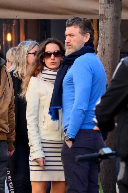 Telma Ortiz y Robert Gavin paseando / Gtres