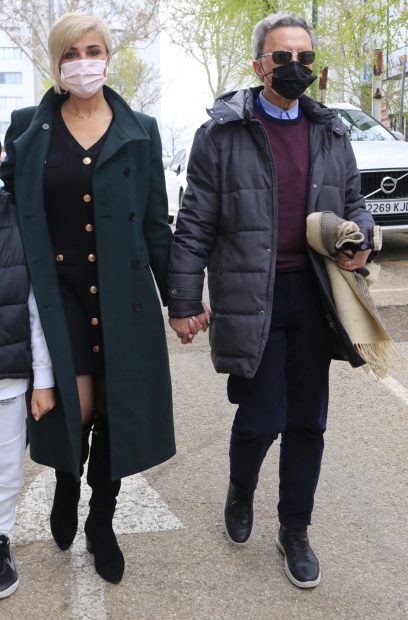 Ana María Aldón y Ortega Cano paseando / Gtres