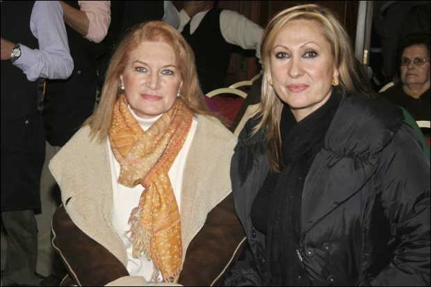 Rosa Benito y Gloria Mohedano posando / Gtres